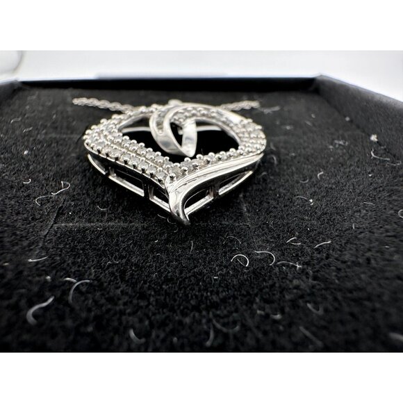 Stunning 1 Ct Natural Diamond Heart Shaped Pendant with Chain - Picture 11 of 16